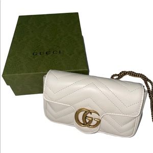 Gucci GG Marmont Super Mini bag